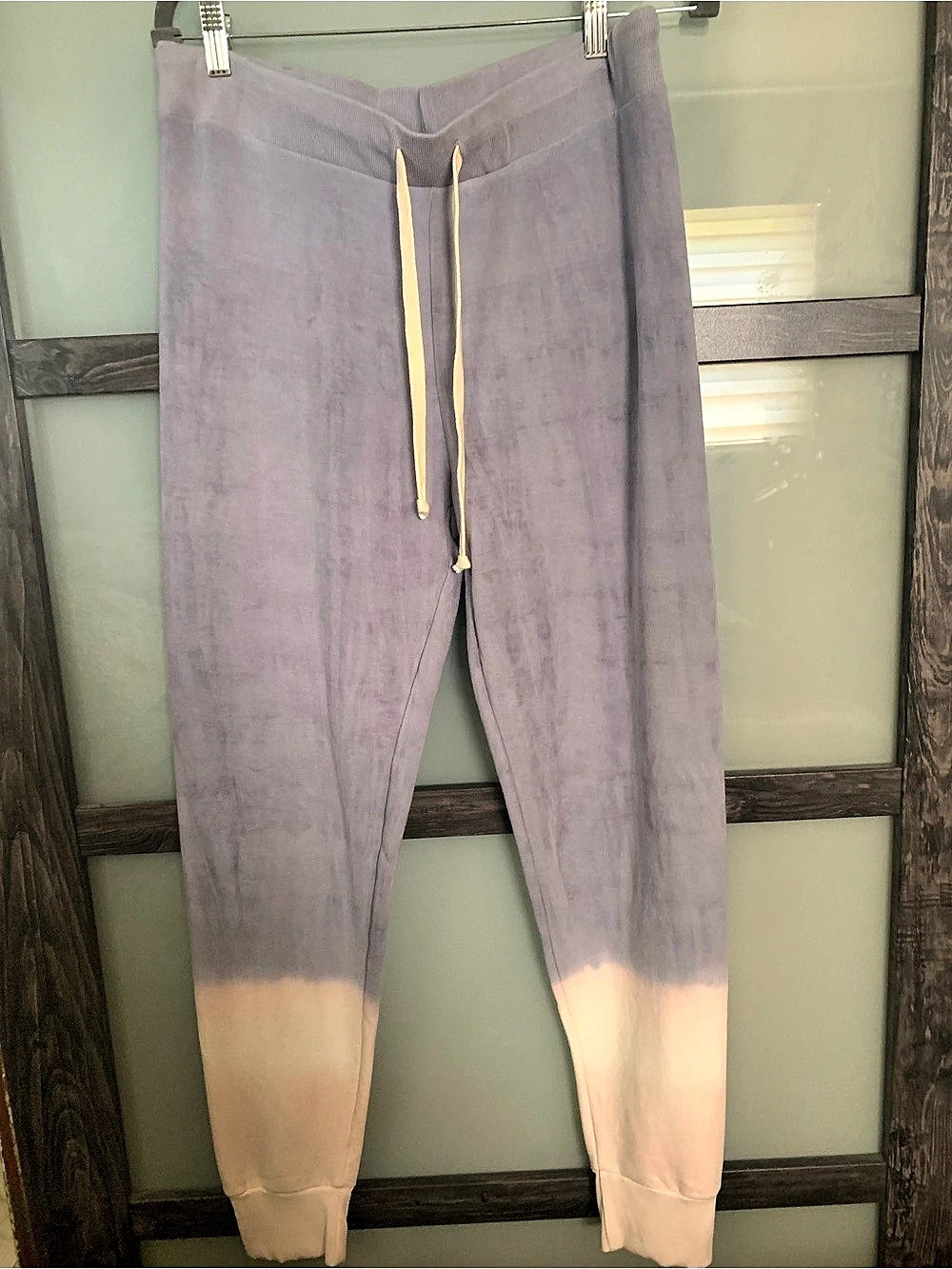 WILDFOX Tie dyed Jogger Pants in Purple & Pink Size Large NWT